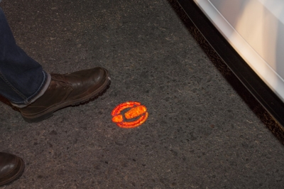 大眾BUDD-E 以樂(lè)觀(guān)科技照亮未來(lái)出行之路，兼談通信信號(hào)技術(shù)的推廣服務(wù)